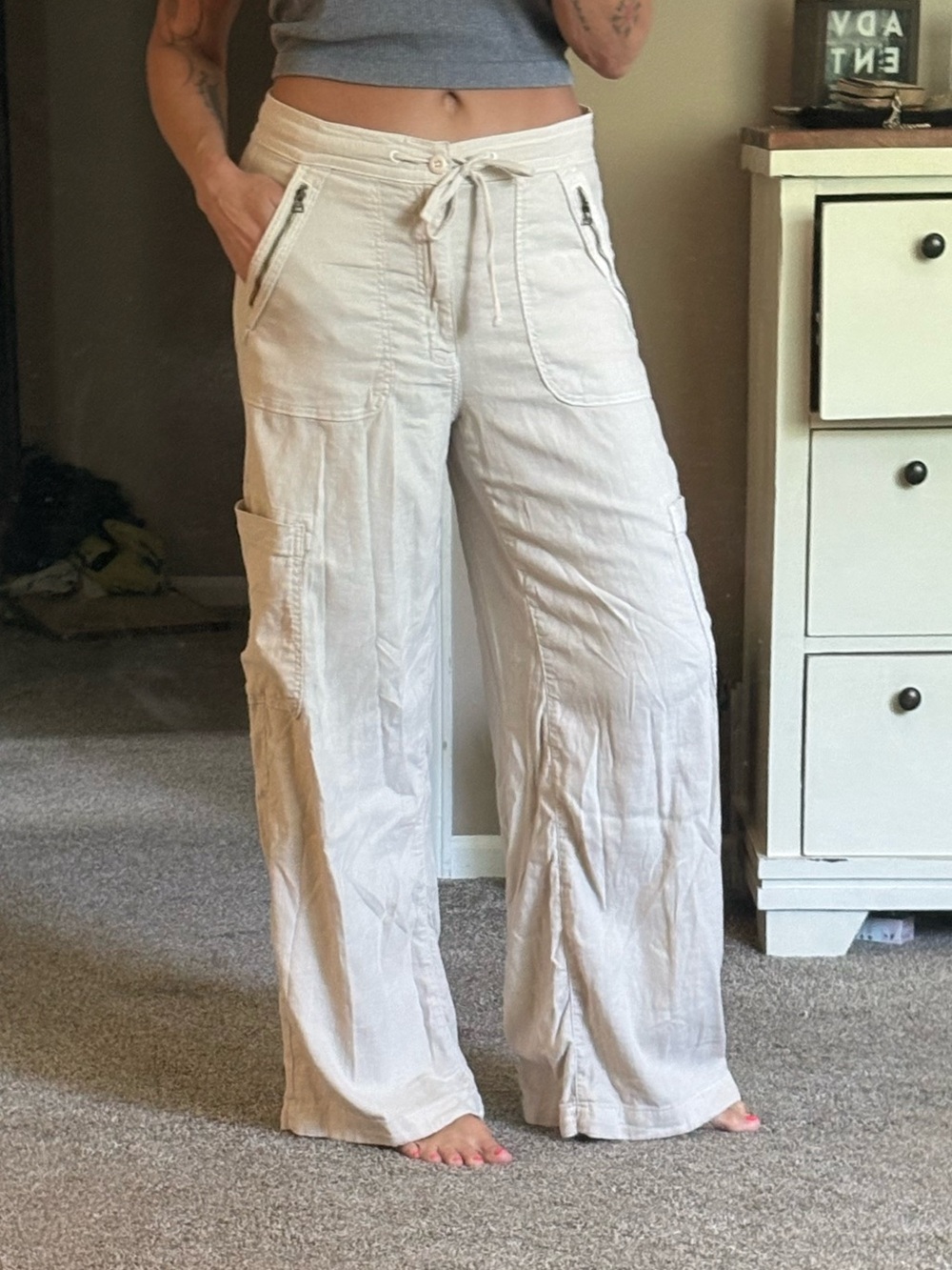 American Eagle Outfitters Wide-Leg Drawstring Pants in Light Tan